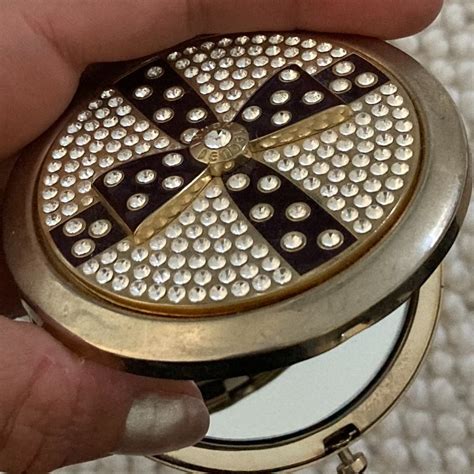 henri bendel compact mirror